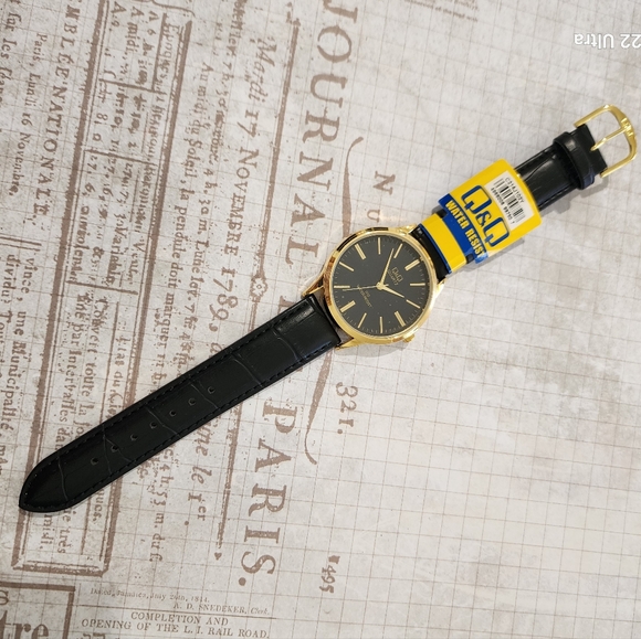 Mens leather watch - Picture 6 of 7